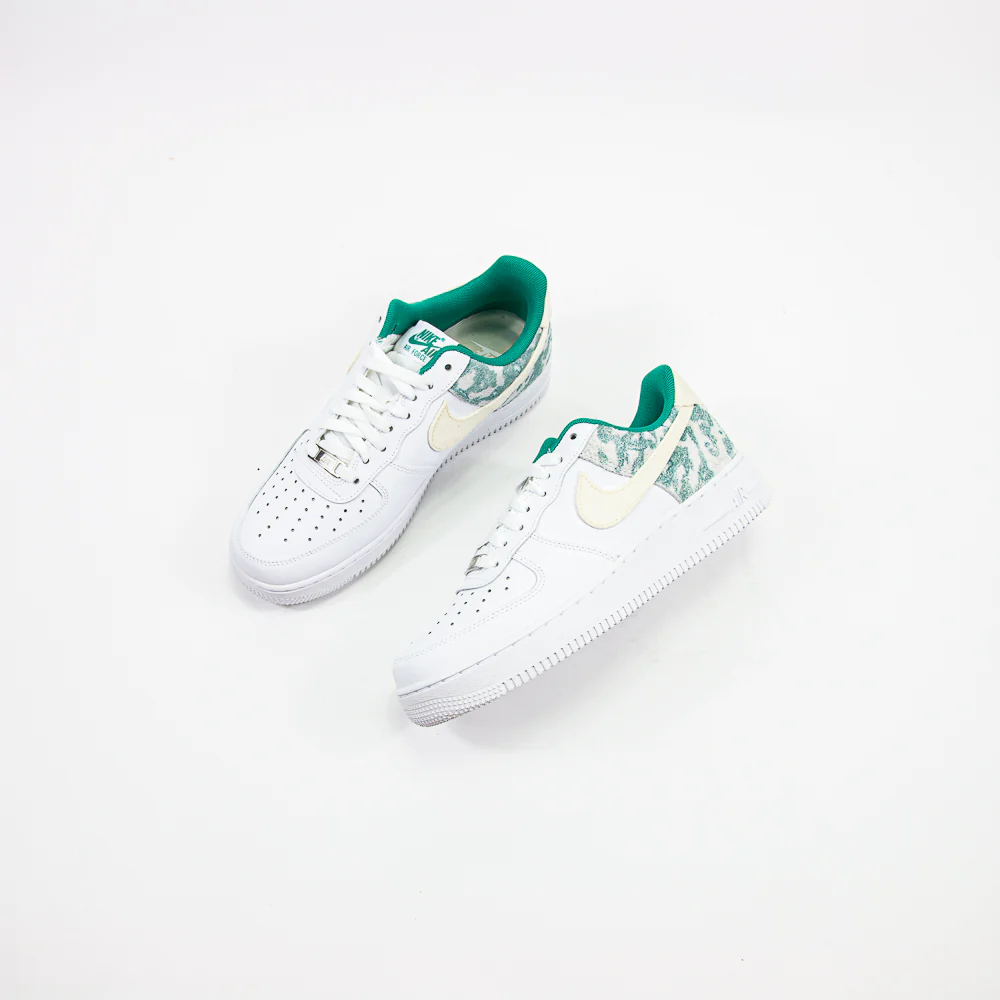 Air Force 1 '07 LV8 (Coconut Milk/Neptune Green) - Image 4