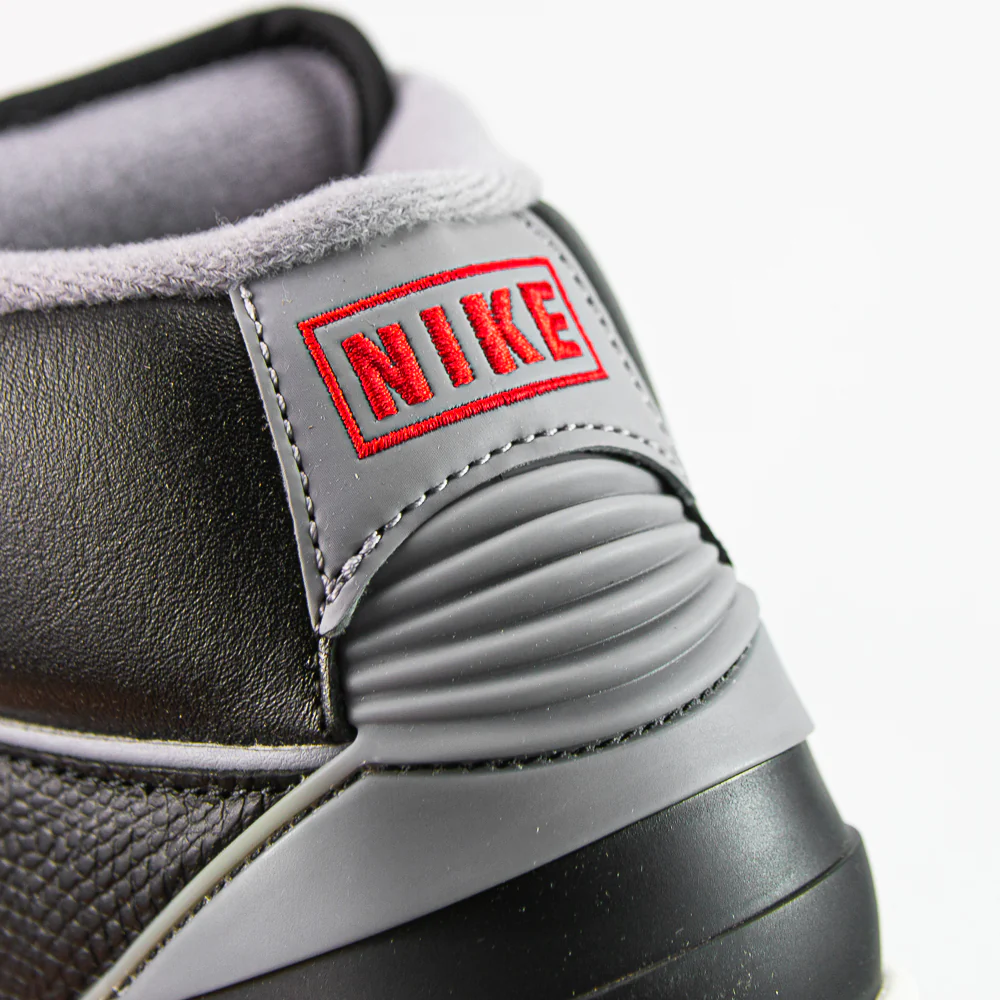 Air Jordan 2 Retro GS (Black/Cement Grey-Fire Red) - Image 5