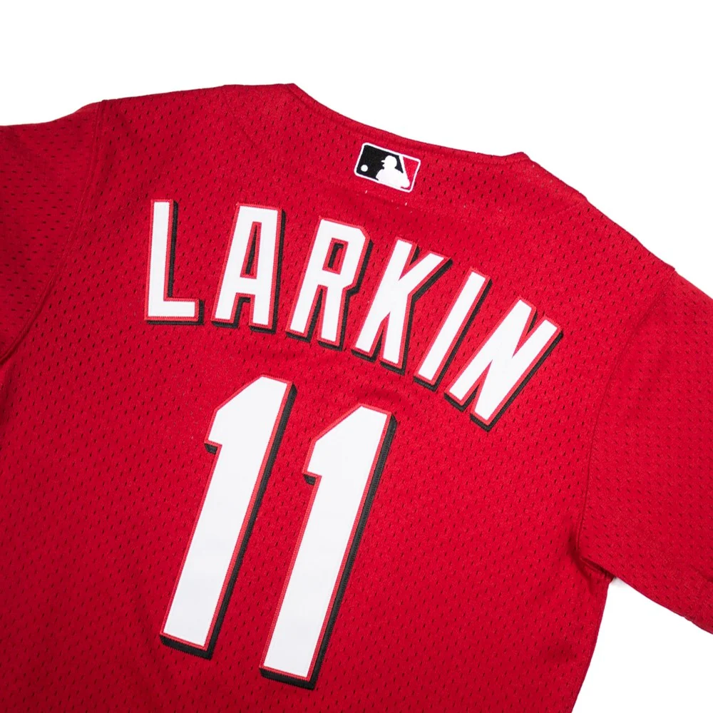 Barry Larkin 2000 BP Jersey (Cincinnati Reds) - Image 2