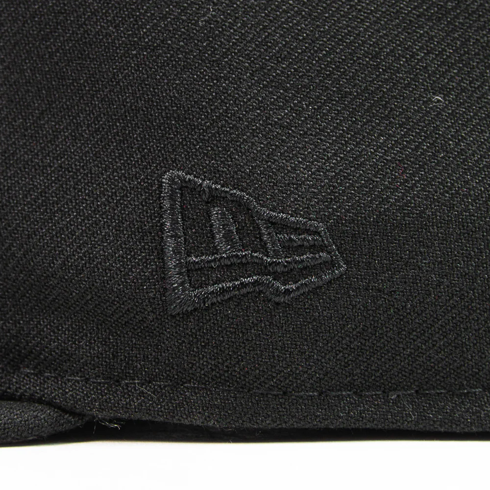 Cincinnati Reds City Connect Fitted Cap (Black/White) - Image 4