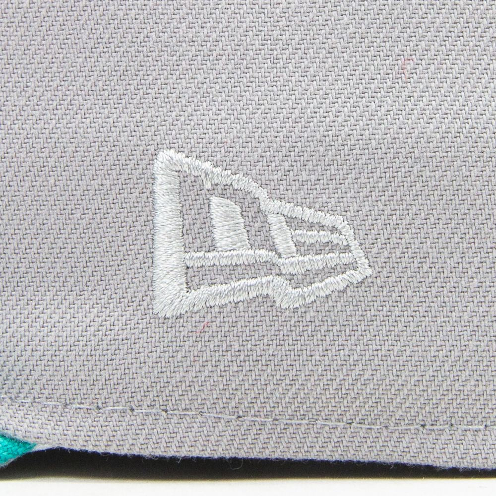 Kansas City Royals 1985 World Series Fitted Cap (Grey/Teal) - Image 3