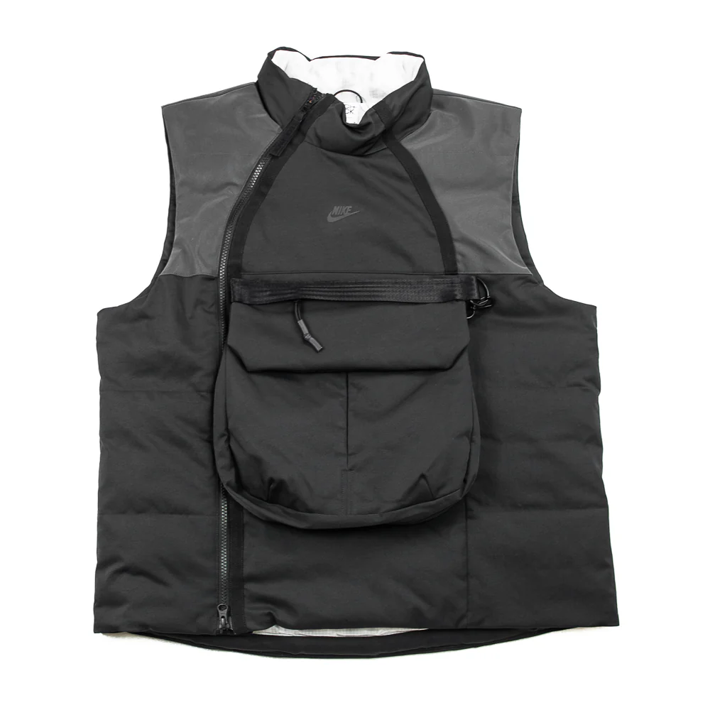Nike Sportswear Therma-Fit Tech Pack (Black/Black)