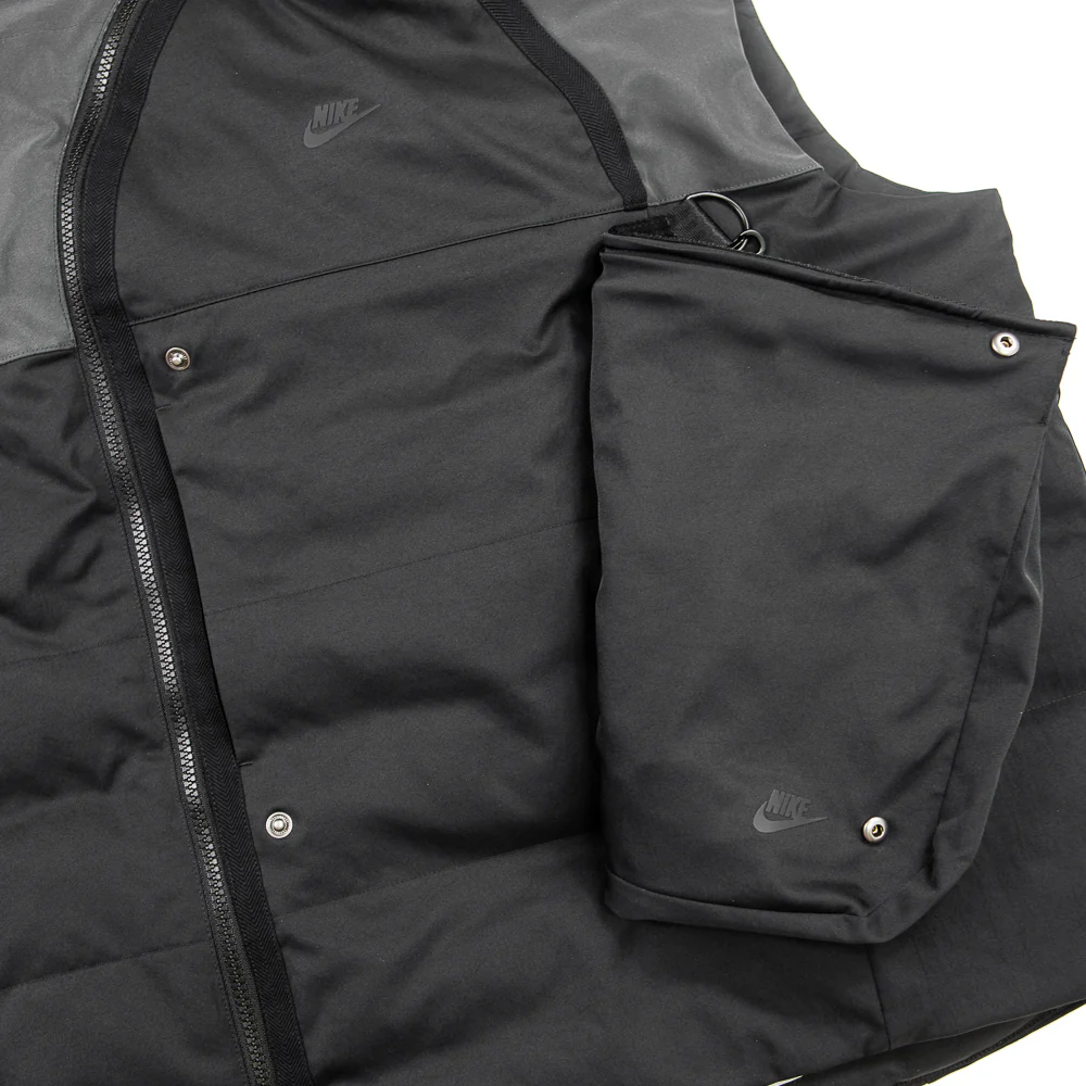 Nike Sportswear Therma-Fit Tech Pack (Black/Black) - Image 3