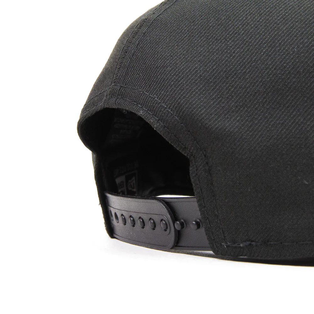 Original Crown Old School Snapback (Black/Green Underbrim) - Image 2