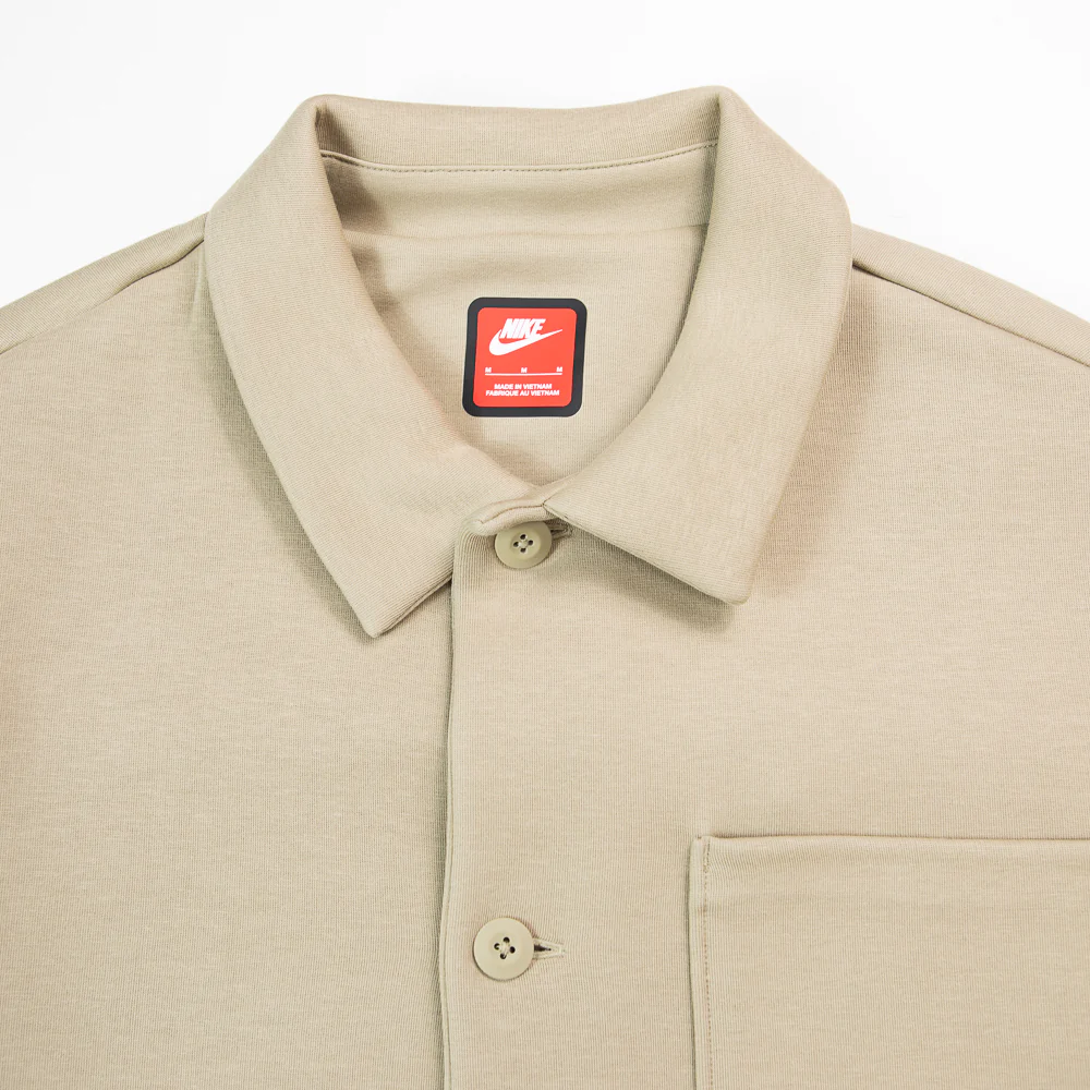 Tech Fleece Reimagined Men's Oversized Shacket (Khaki) - Image 2