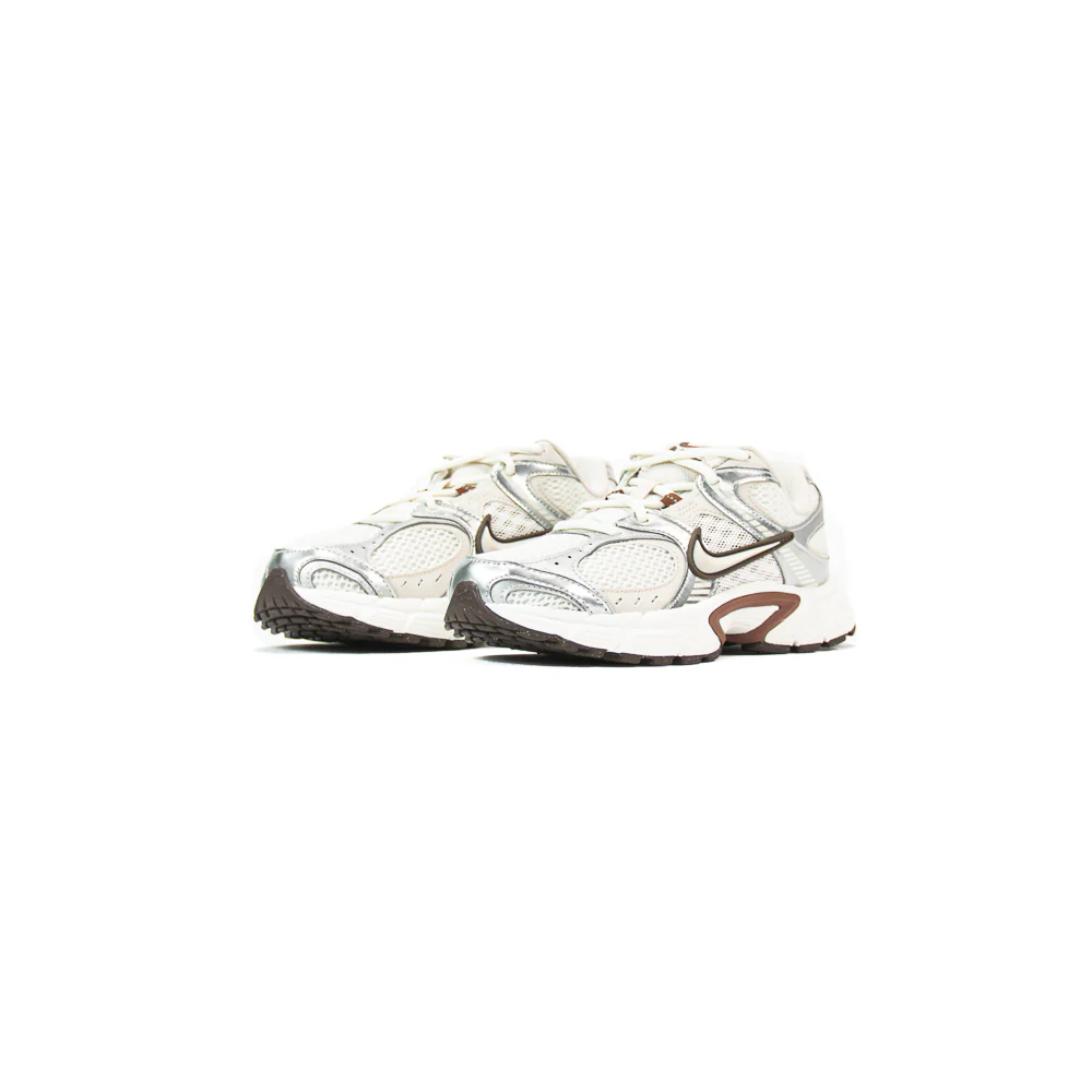 W Nike V5 RNR (Sail/Lt Orewood Brown) - Image 2