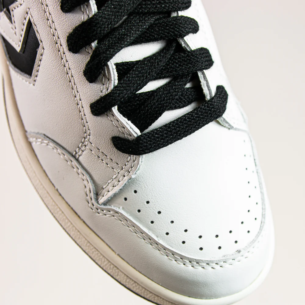 Weapon Ox (Vintage White/Black) - Image 4