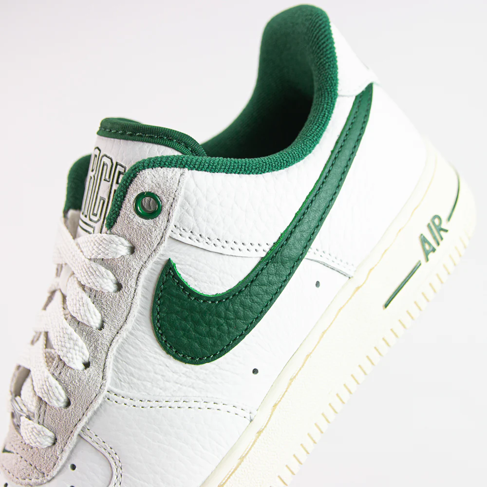 WMNS Air Force 1 '07 LX (Summit White/Gorge Green) - Image 5
