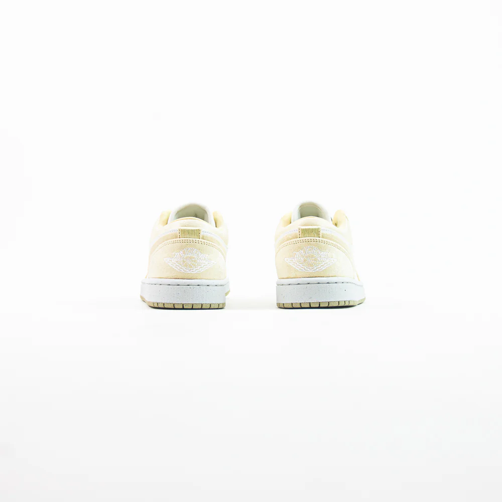 Wmns Air Jordan 1 Low SE (Team Gold/Sail) - Image 3