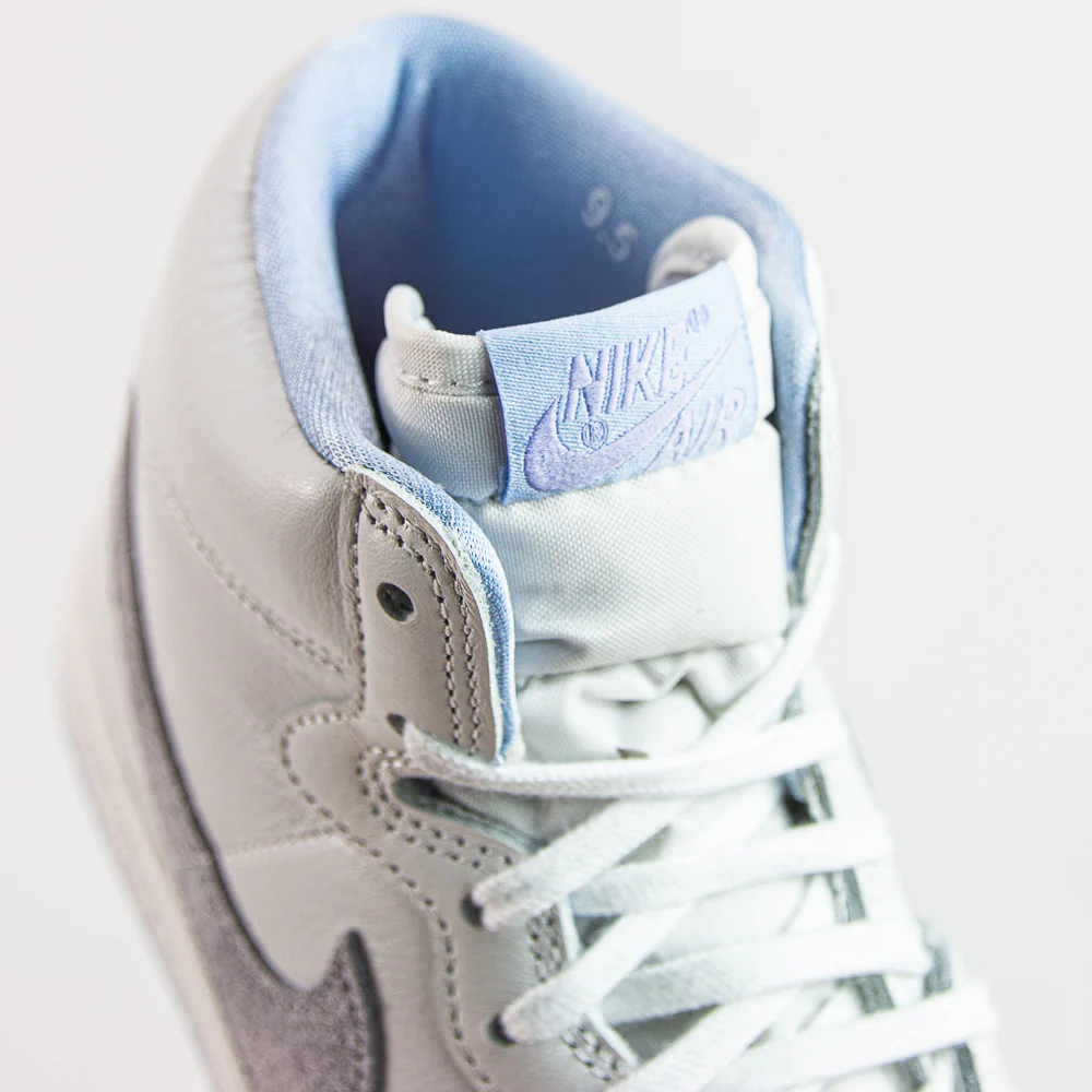 Wmns Jordan Air Ship PE SP (Summit White/Rush Fuchsia) - Image 4