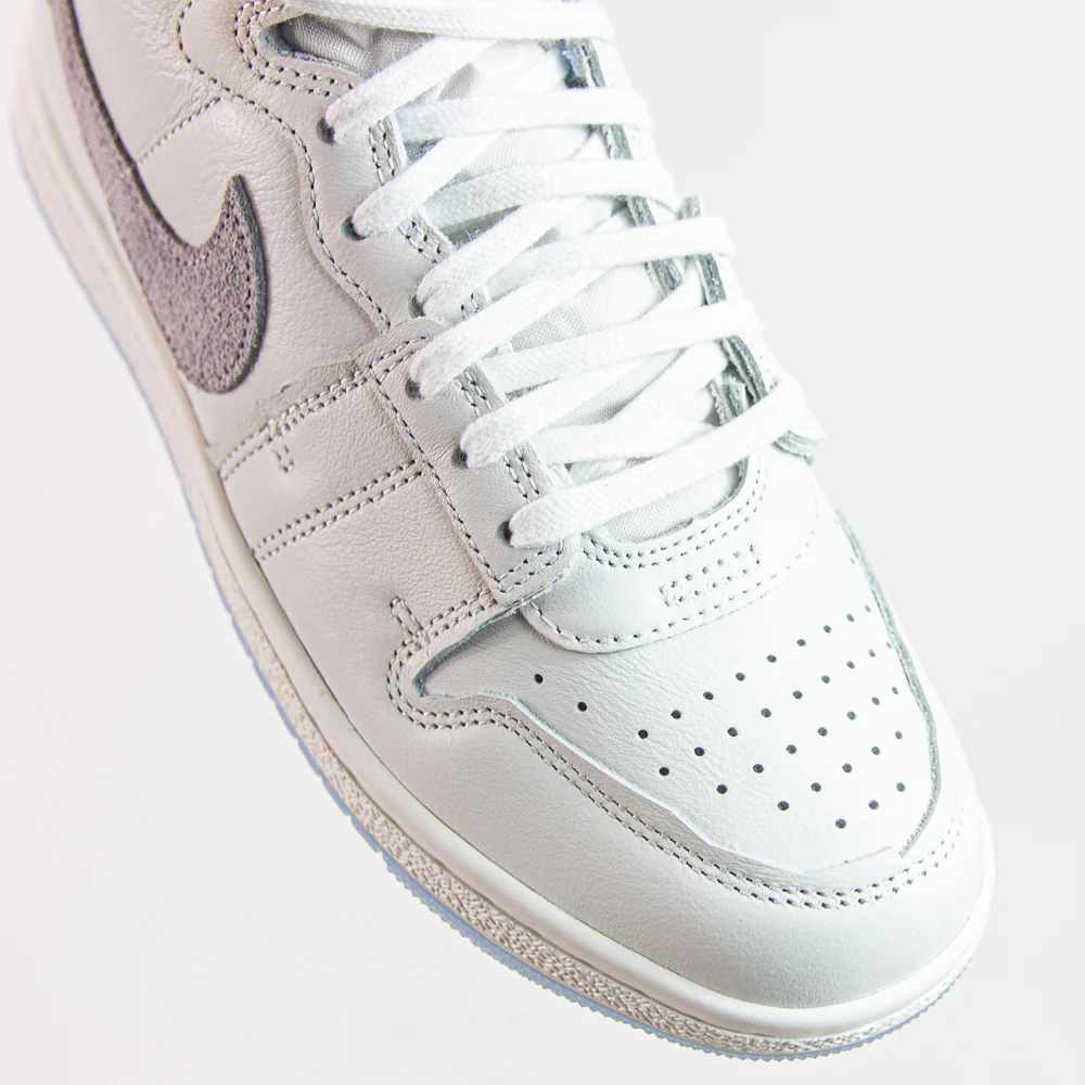 Wmns Jordan Air Ship PE SP (Summit White/Rush Fuchsia) - Image 5