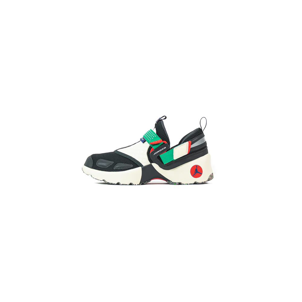 WMNS Jordan Trunner XL RA (Black/White-Coconut Milk)