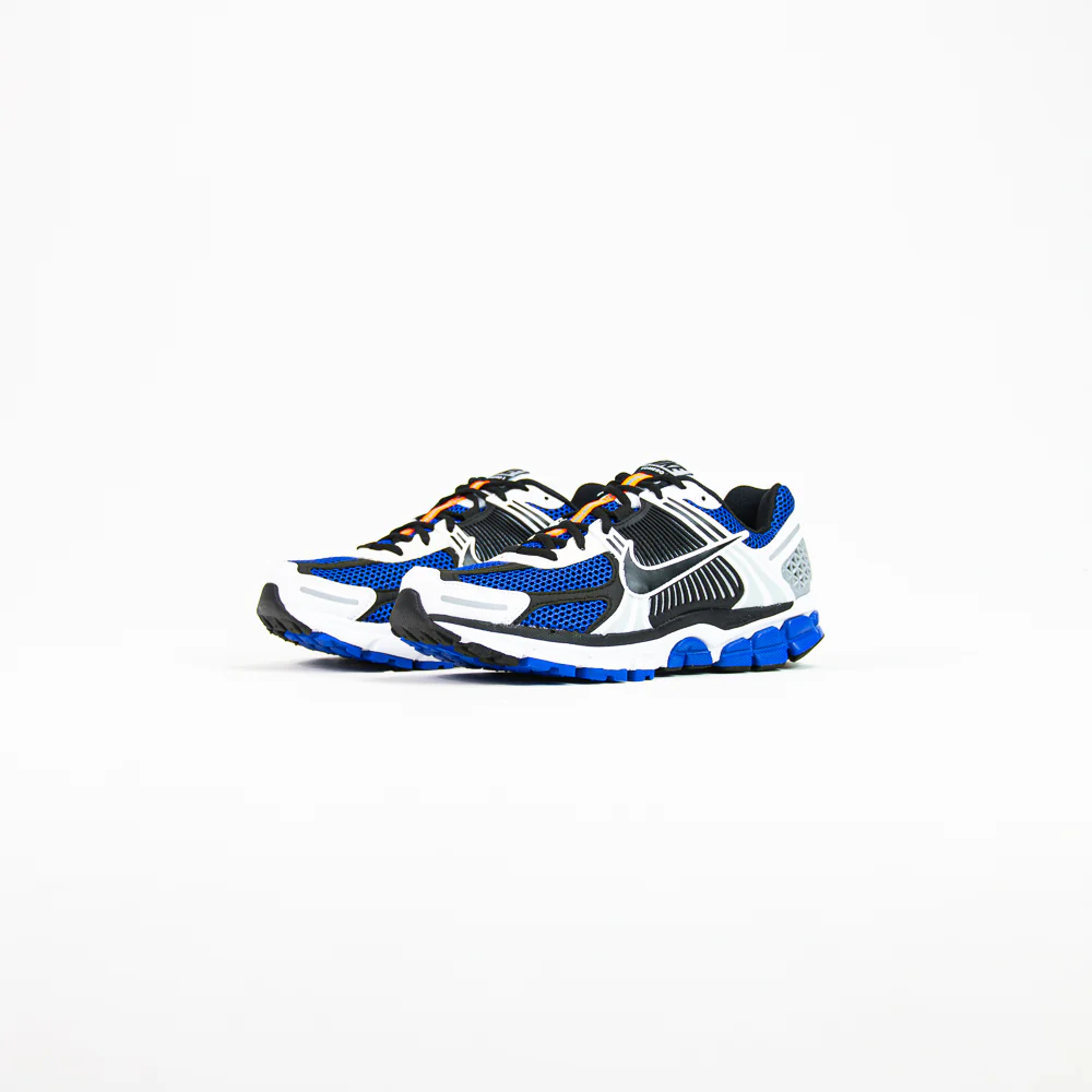 Zoom Vomero 5 SE SP (White/Racer Blue-Black-Sail) - Image 2